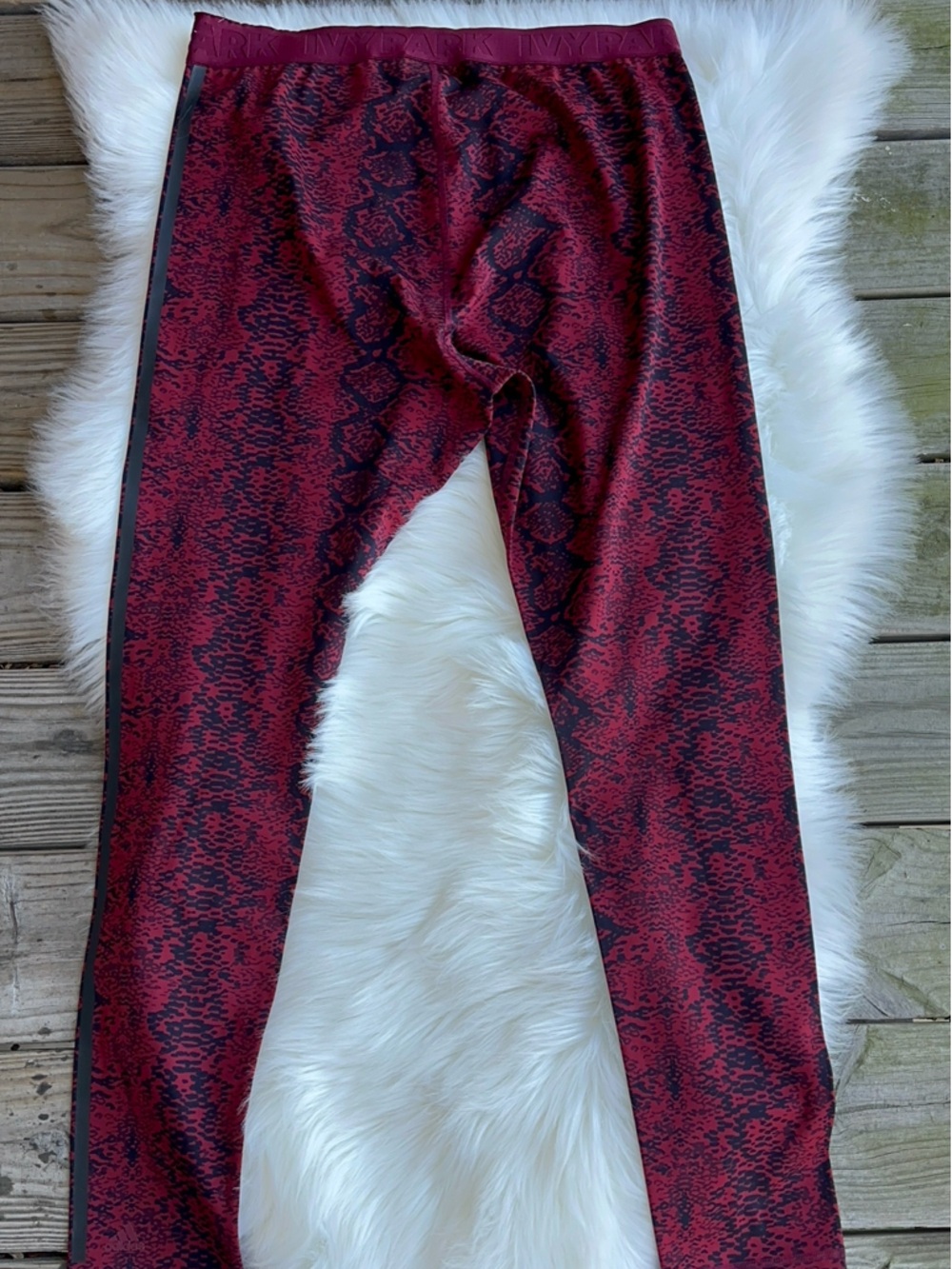IVY PARK Maroon and Black Snake-Print Leggings - Picture 8 of 10